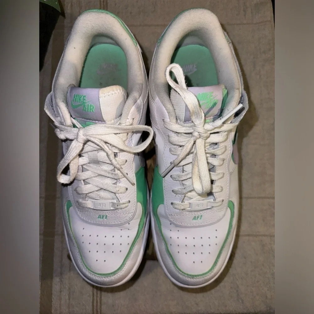 Nike Women's Air Force 1 Shadow 'Infinite Lilac' - Size 12